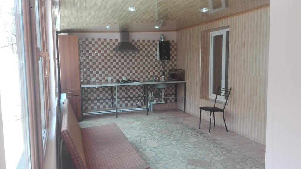 Отель Гостевой дом Sabauri Казбеги Экстерьер фото